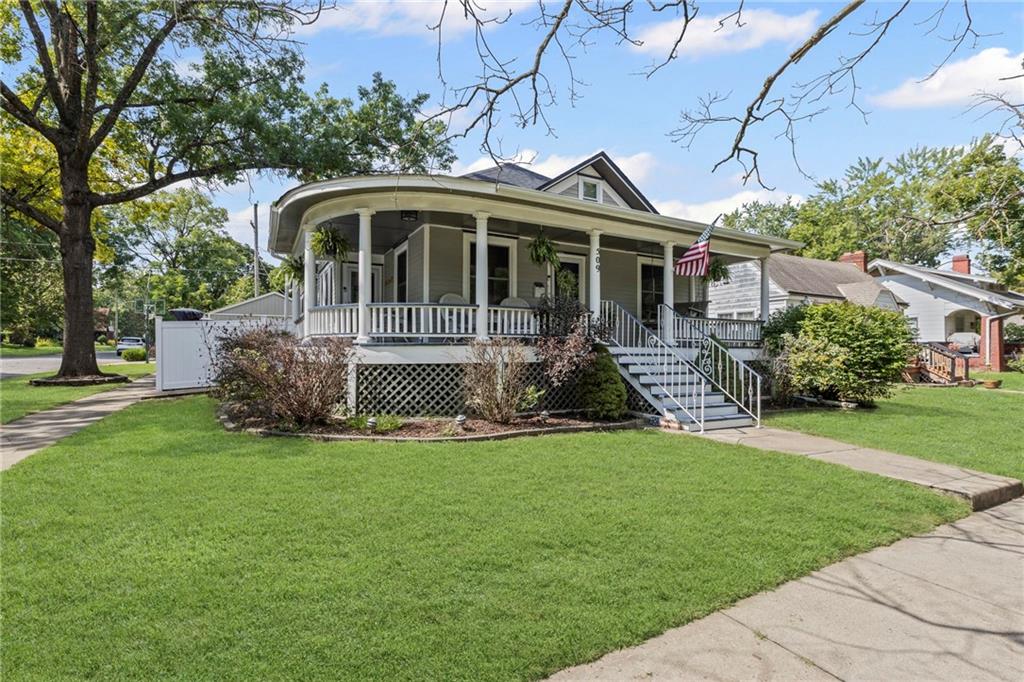 Listing Photo MLS #HMS2618344