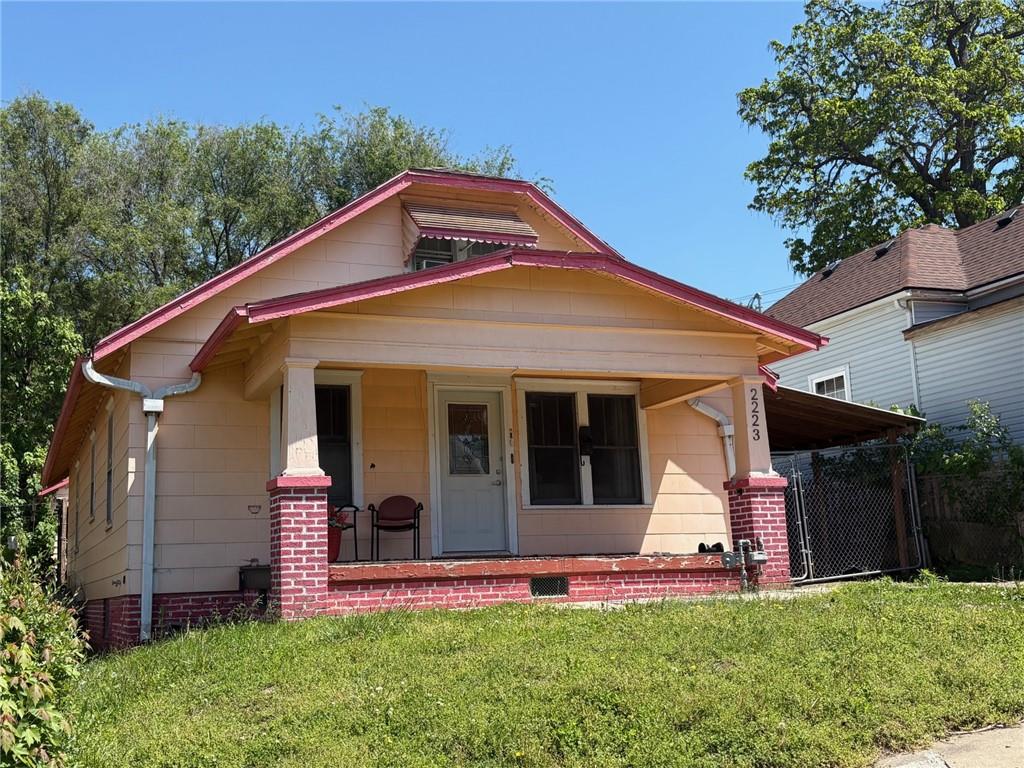 Listing Photo MLS #HMS2618357