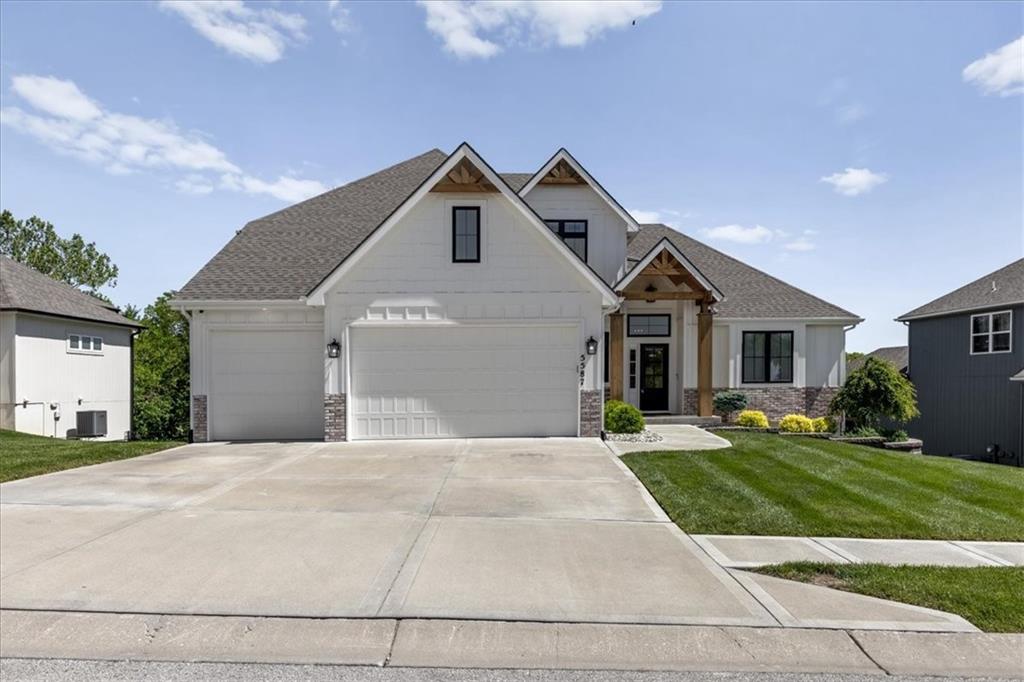 Listing Photo MLS #HMS2618447