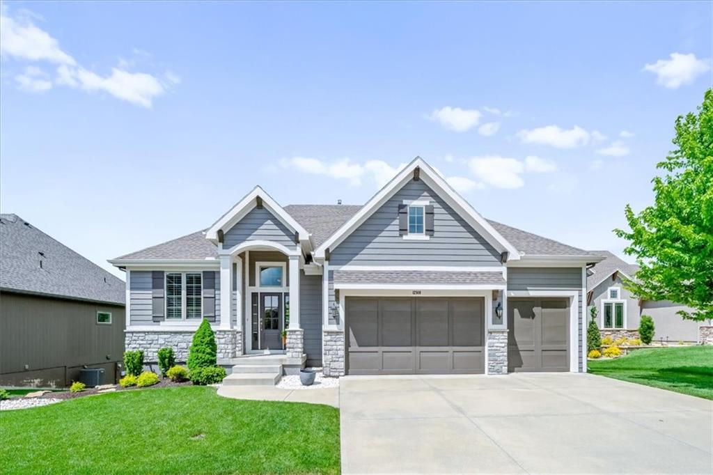 Listing Photo MLS #HMS2618512