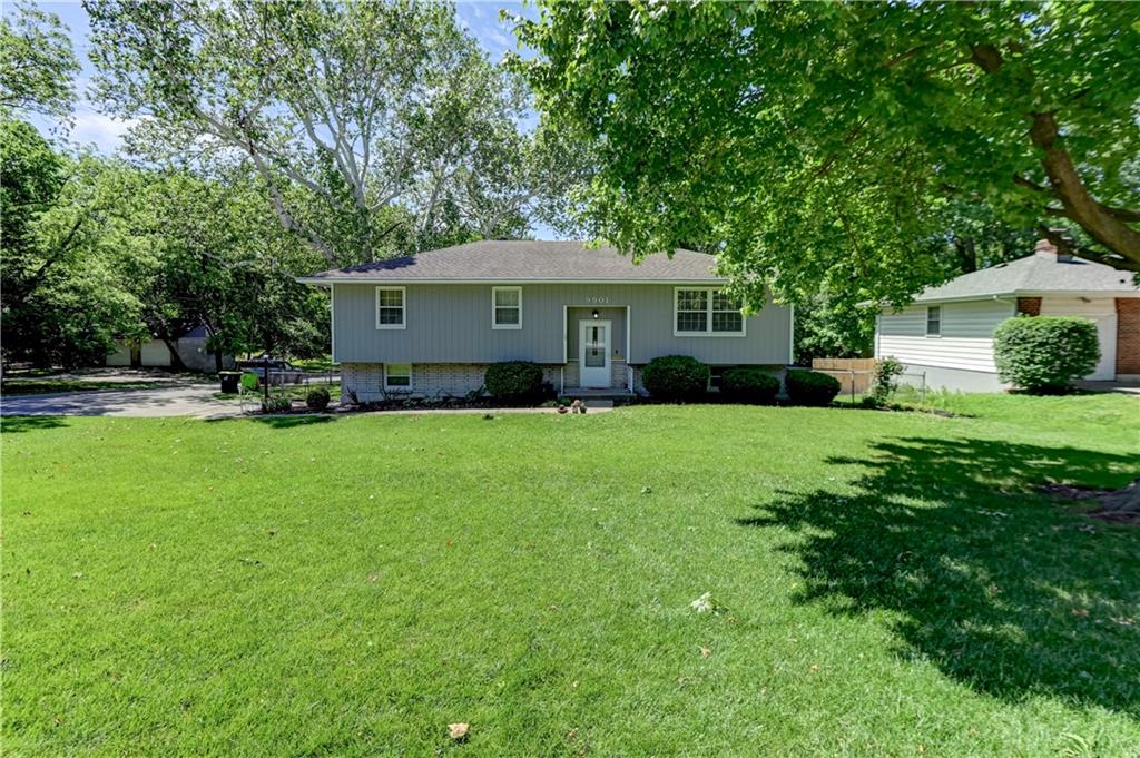 Listing Photo MLS #HMS2618517