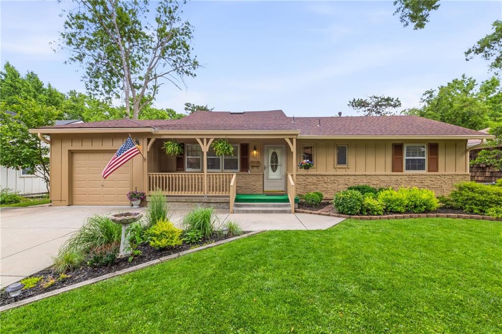 Listing Photo MLS #HMS2618538