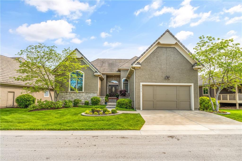 Listing Photo MLS #HMS2618564