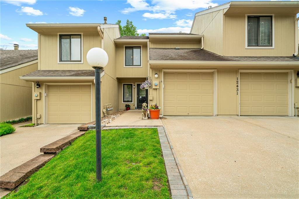 Listing Photo MLS #HMS2618589