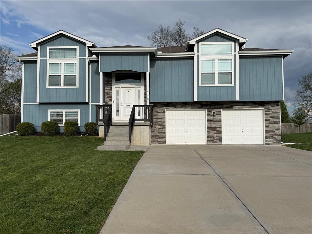 Listing Photo MLS #HMS2618597