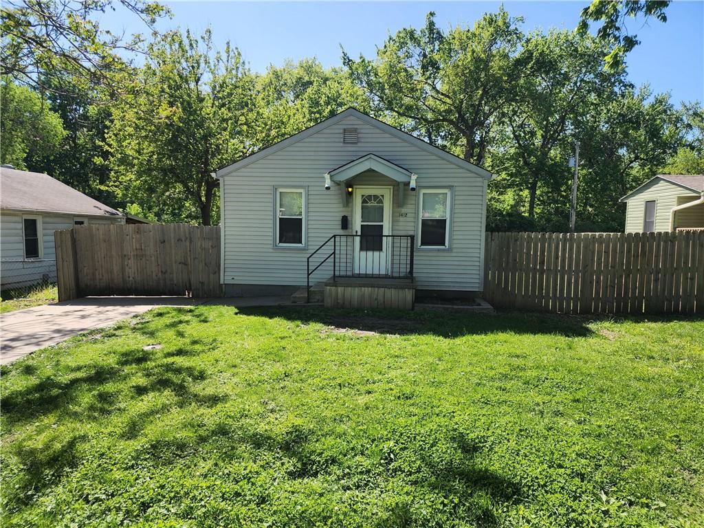 Listing Photo MLS #HMS2618614