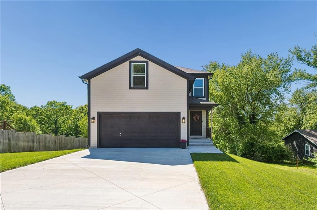 Listing Photo MLS #HMS2618669