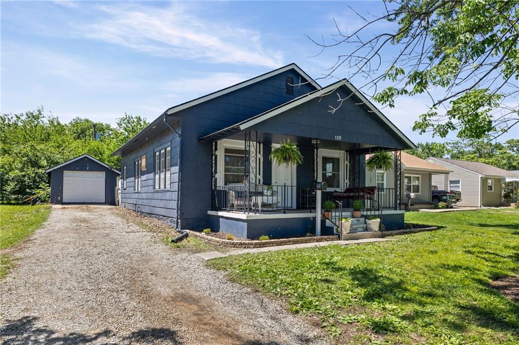 Listing Photo MLS #HMS2618681