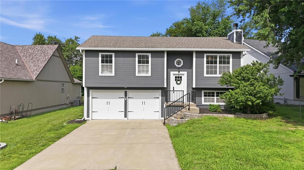 Listing Photo MLS #HMS2618702