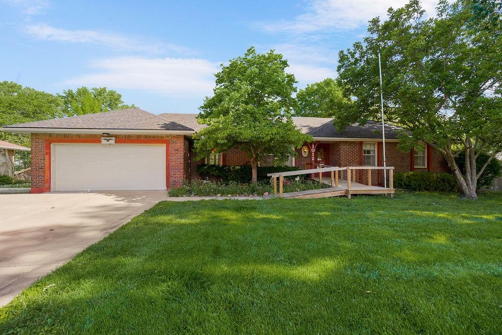 Listing Photo MLS #HMS2618707