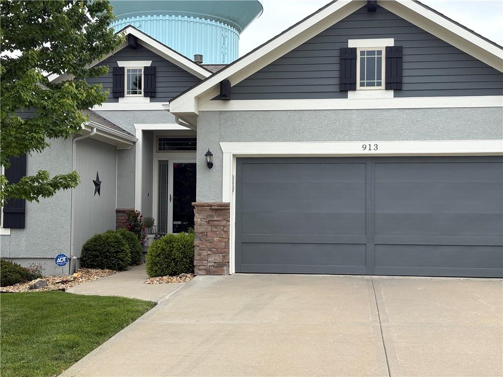Listing Photo MLS #HMS2618821