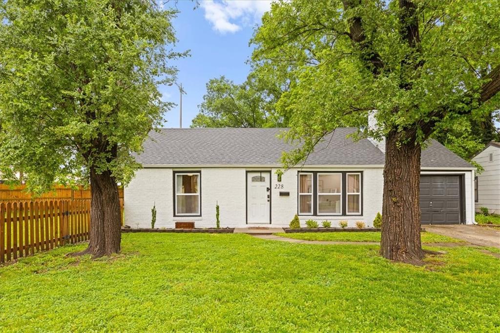 Listing Photo MLS #HMS2618843