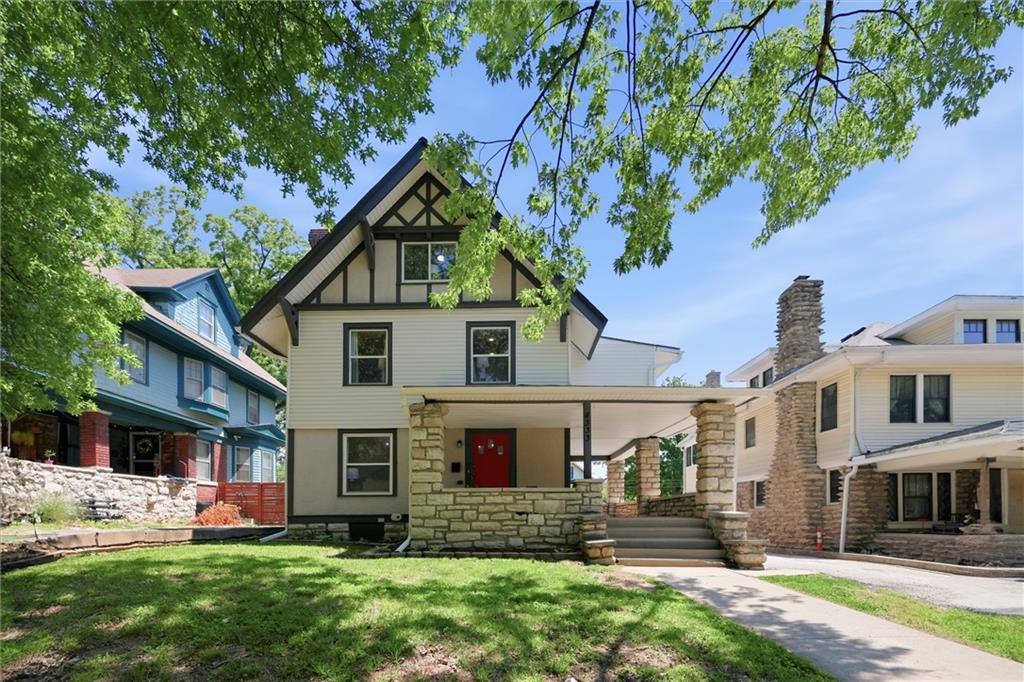 Listing Photo MLS #HMS2618856