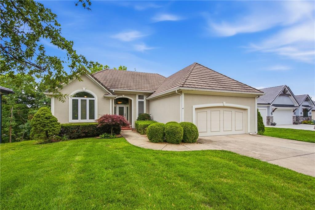 Listing Photo MLS #HMS2618917