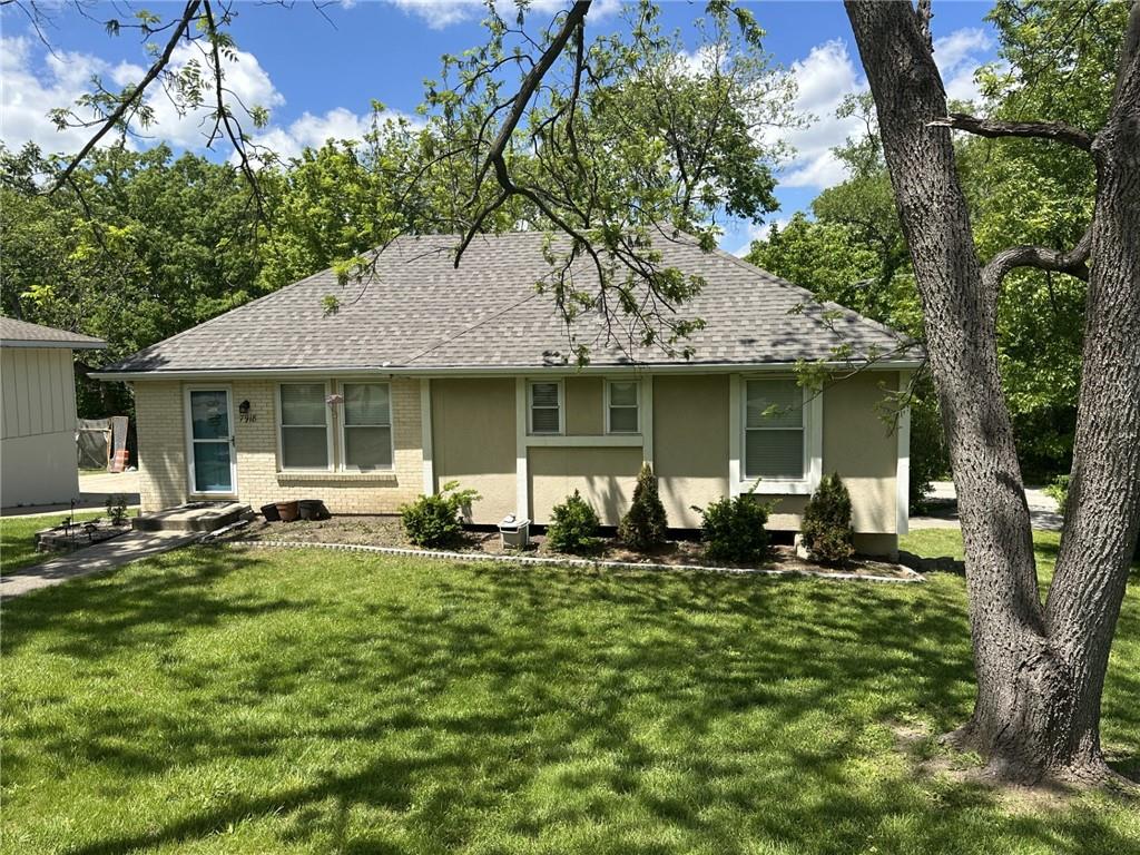 Listing Photo MLS #HMS2618920