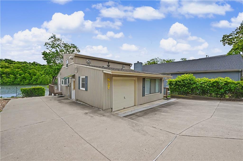 Listing Photo MLS #HMS2618933