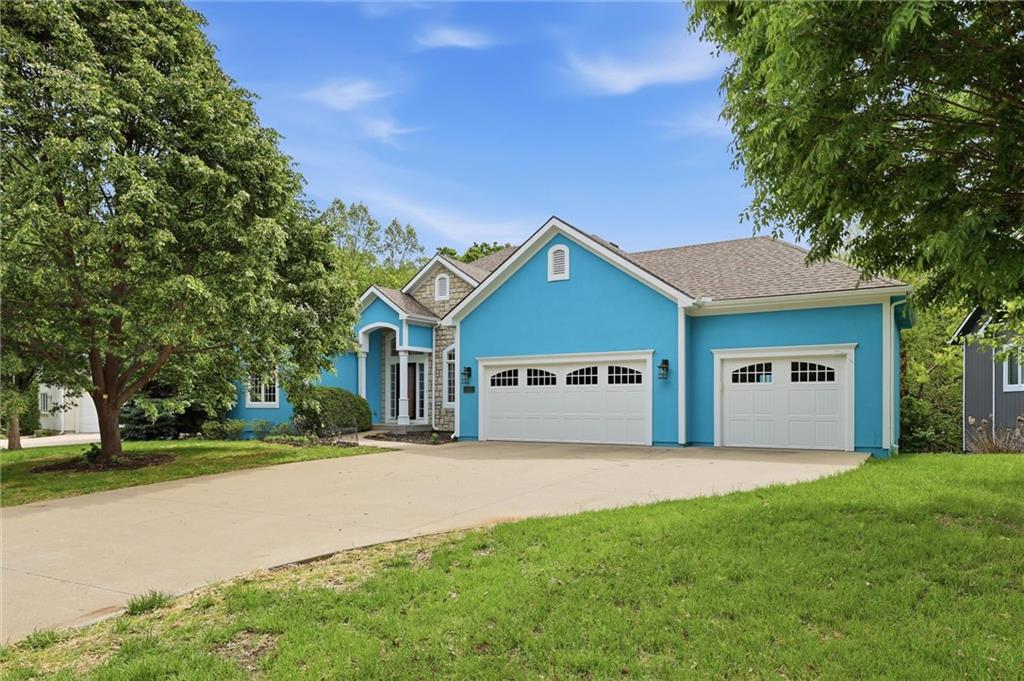 Listing Photo MLS #HMS2618969