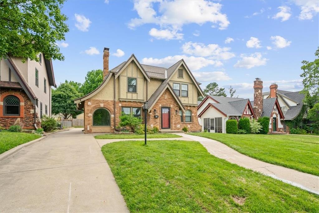 Listing Photo MLS #HMS2618991