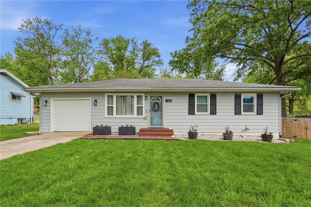 Listing Photo MLS #HMS2618995