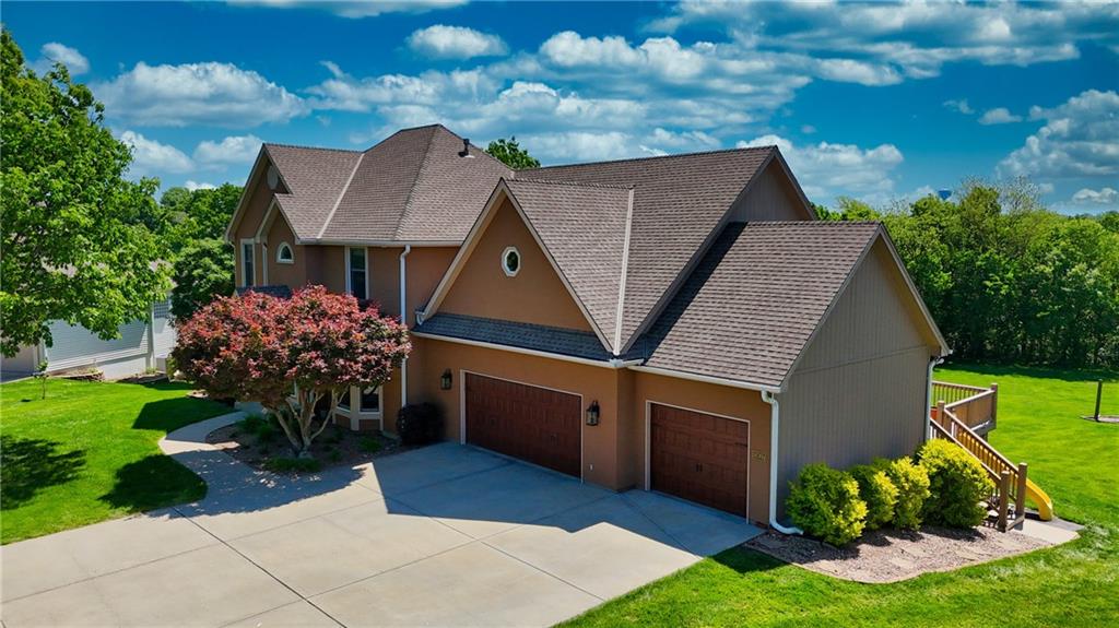 Listing Photo MLS #HMS2619010