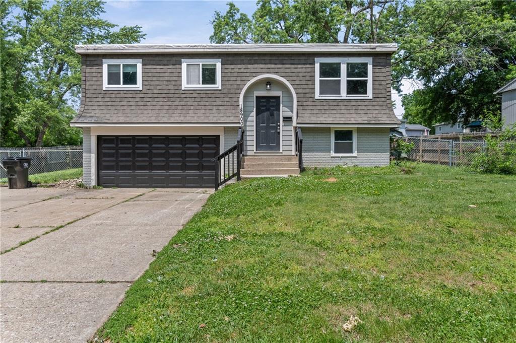 Listing Photo MLS #HMS2619022