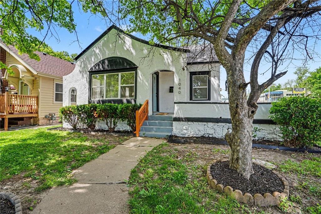 Listing Photo MLS #HMS2619084