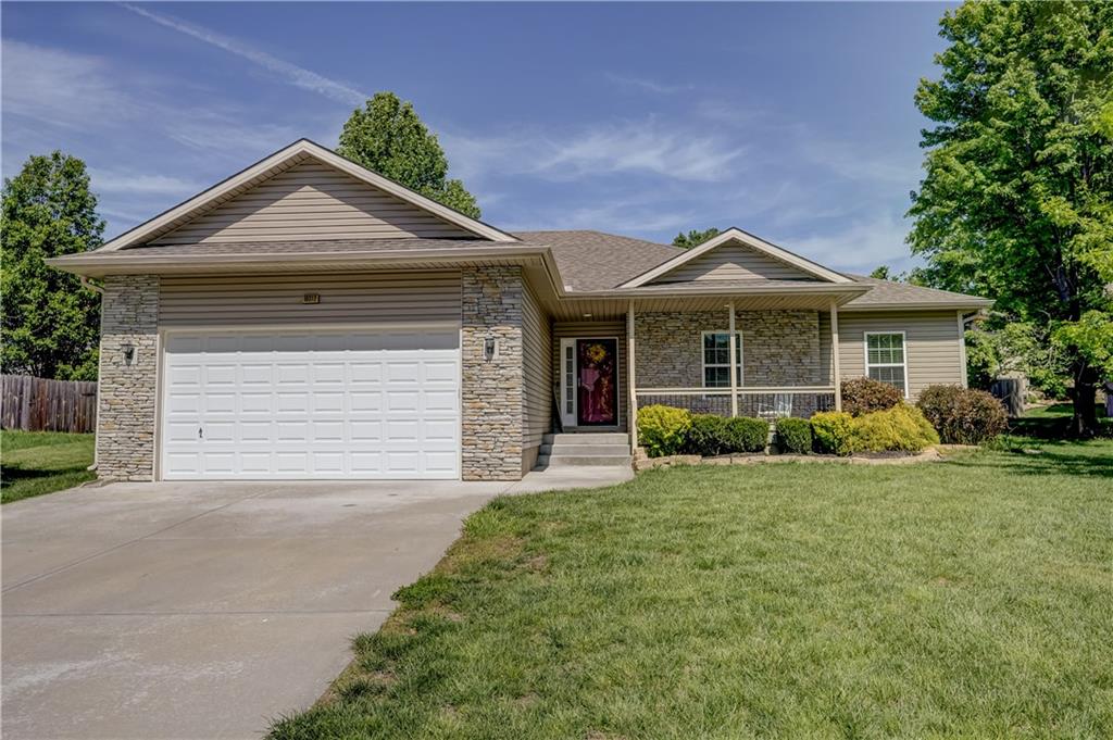 Listing Photo MLS #HMS2619093