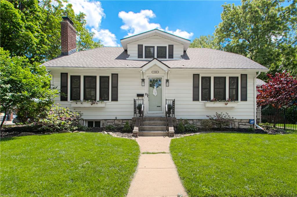 Listing Photo MLS #HMS2619173