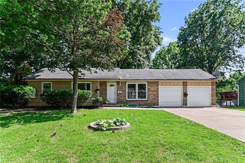Listing Photo MLS #HMS2619227