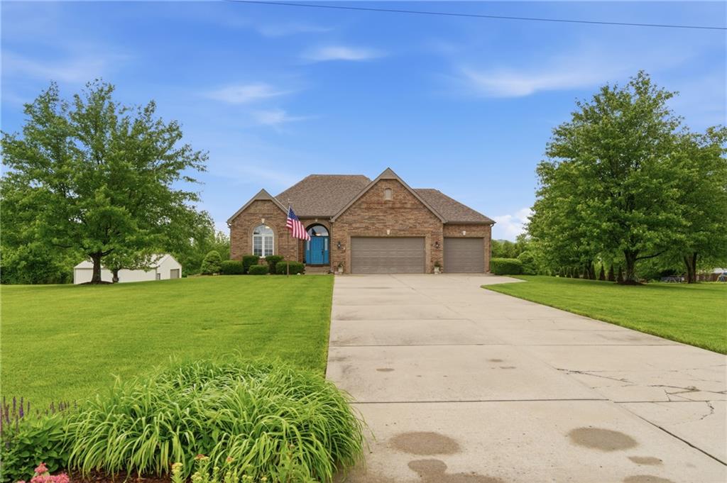 Listing Photo MLS #HMS2619262