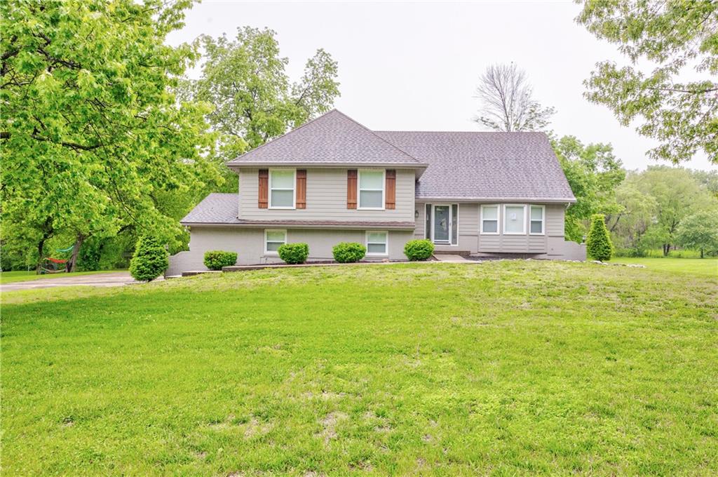 Listing Photo MLS #HMS2619431