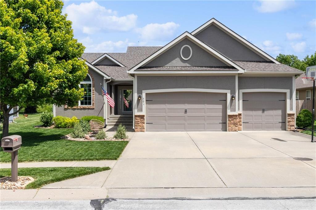 Listing Photo MLS #HMS2619434