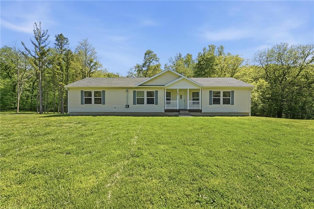Listing Photo MLS #HMS2619482