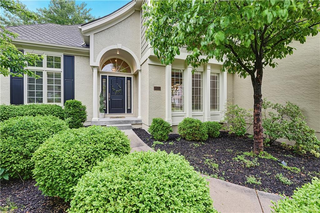 Listing Photo MLS #HMS2619525
