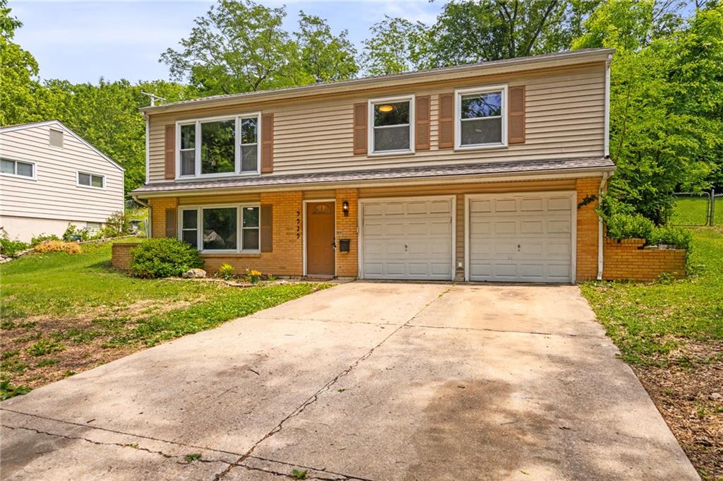 Listing Photo MLS #HMS2619609
