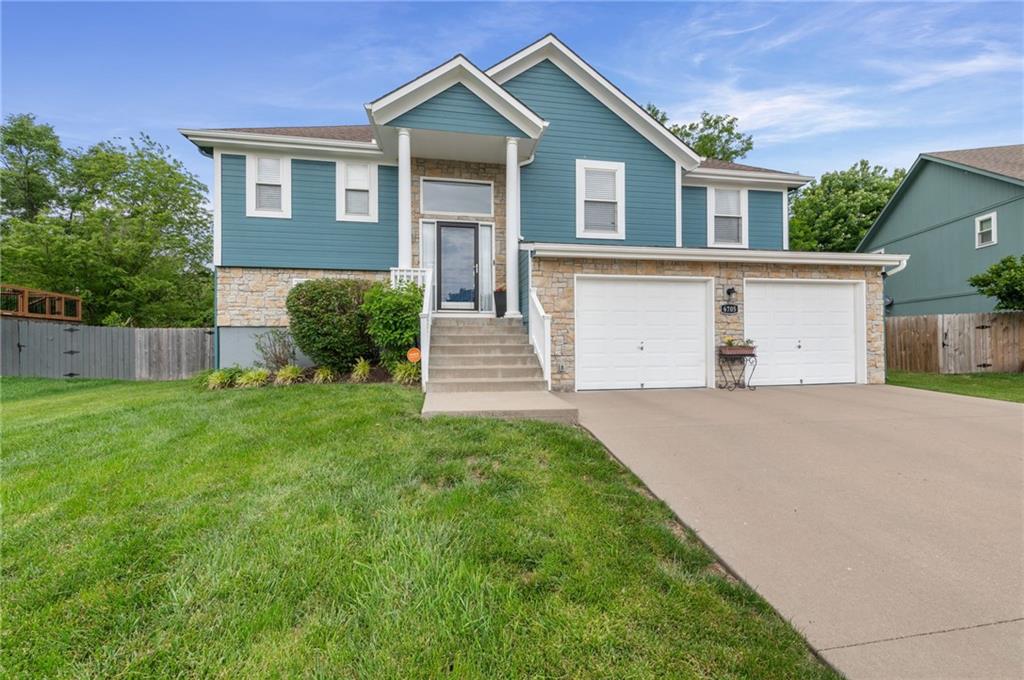 Listing Photo MLS #HMS2619621
