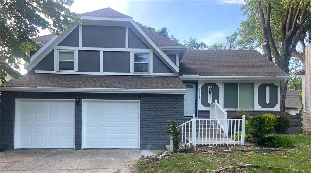 Listing Photo MLS #HMS2619626