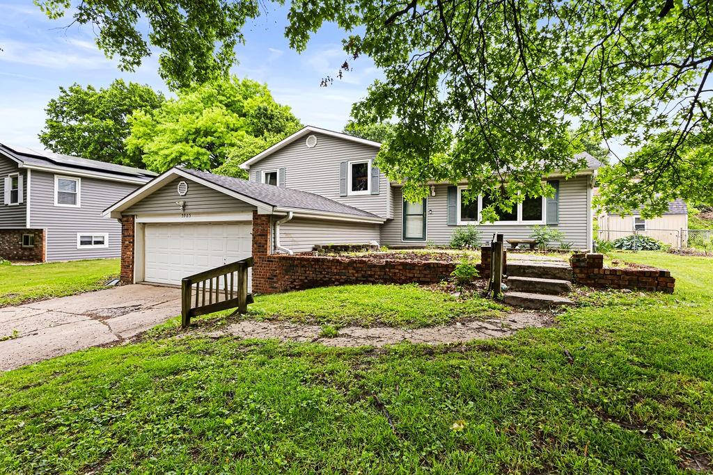 Listing Photo MLS #HMS2619636