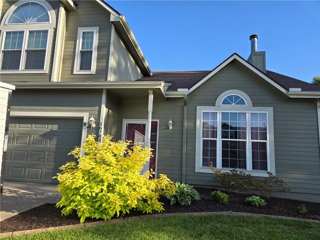 Listing Photo MLS #HMS2619712