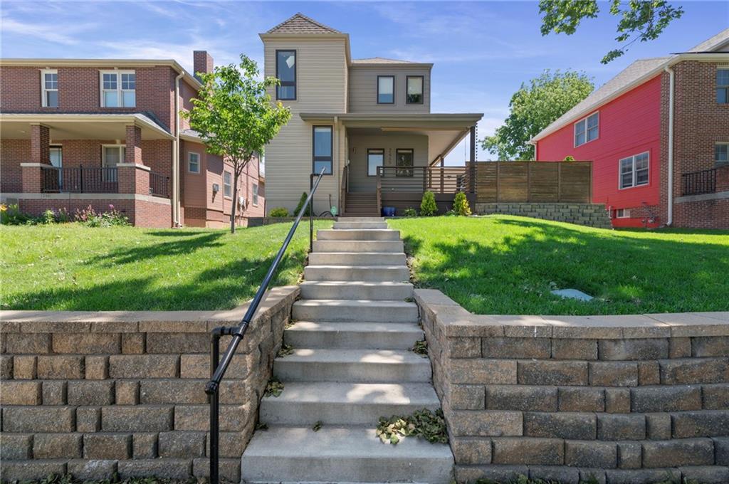Listing Photo MLS #HMS2619734