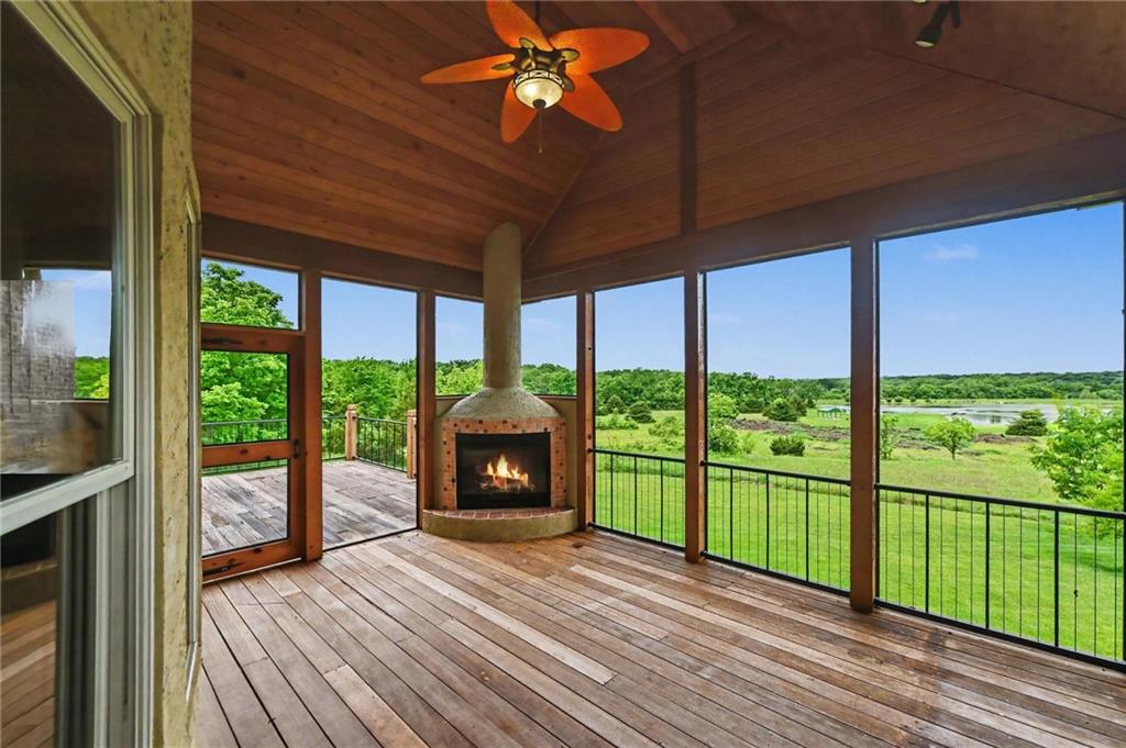 Listing Photo MLS #HMS2619745