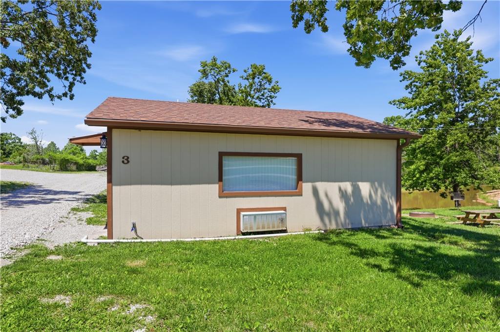 Listing Photo MLS #HMS2619845