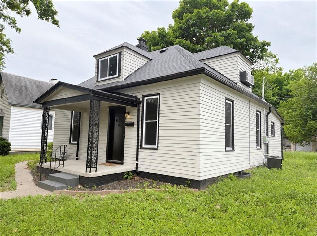 Listing Photo MLS #HMS2619856