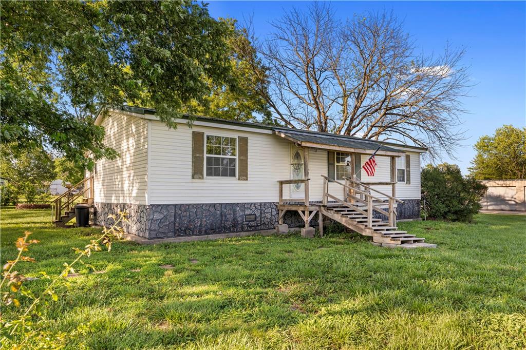 Listing Photo MLS #HMS2619881