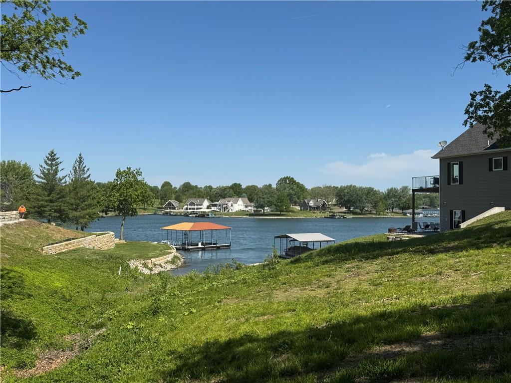 Listing Photo MLS #HMS2619905