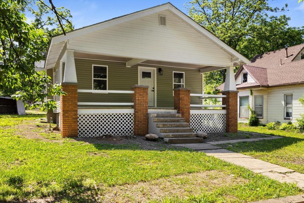 Listing Photo MLS #HMS2619969