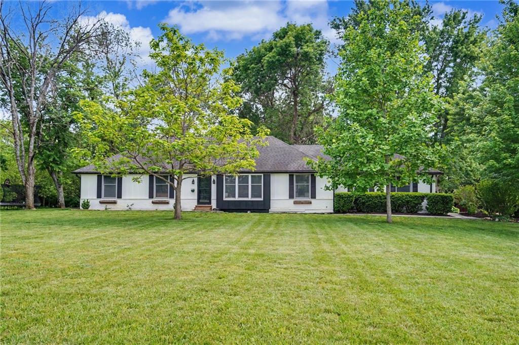 Listing Photo MLS #HMS2619989