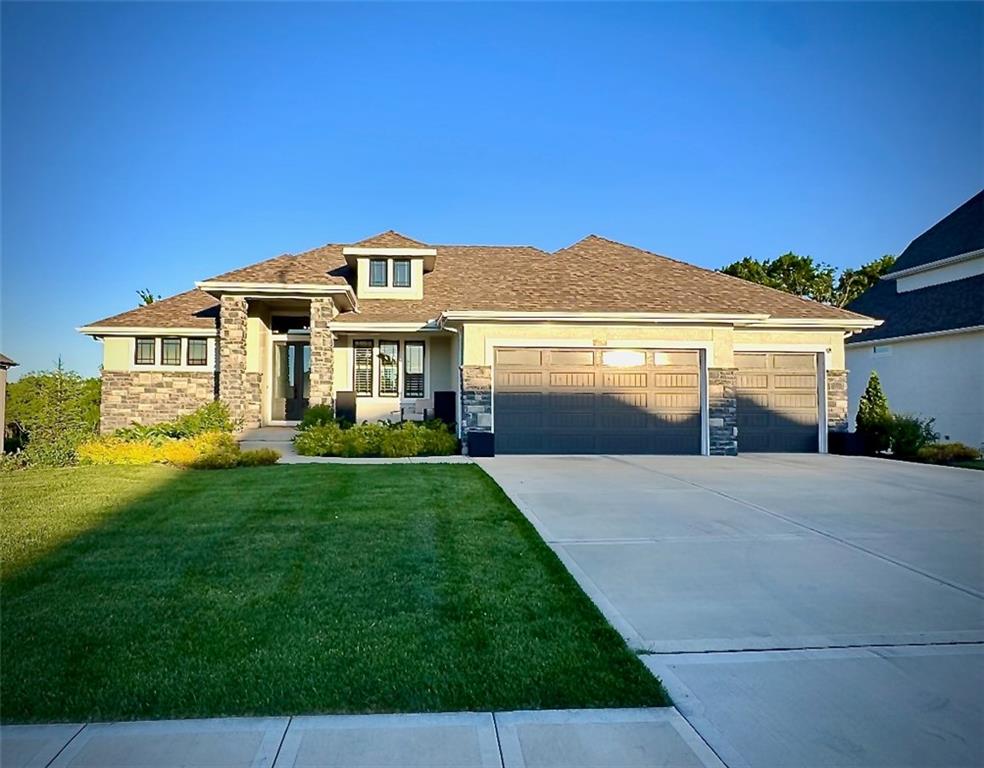 Listing Photo MLS #HMS2620005