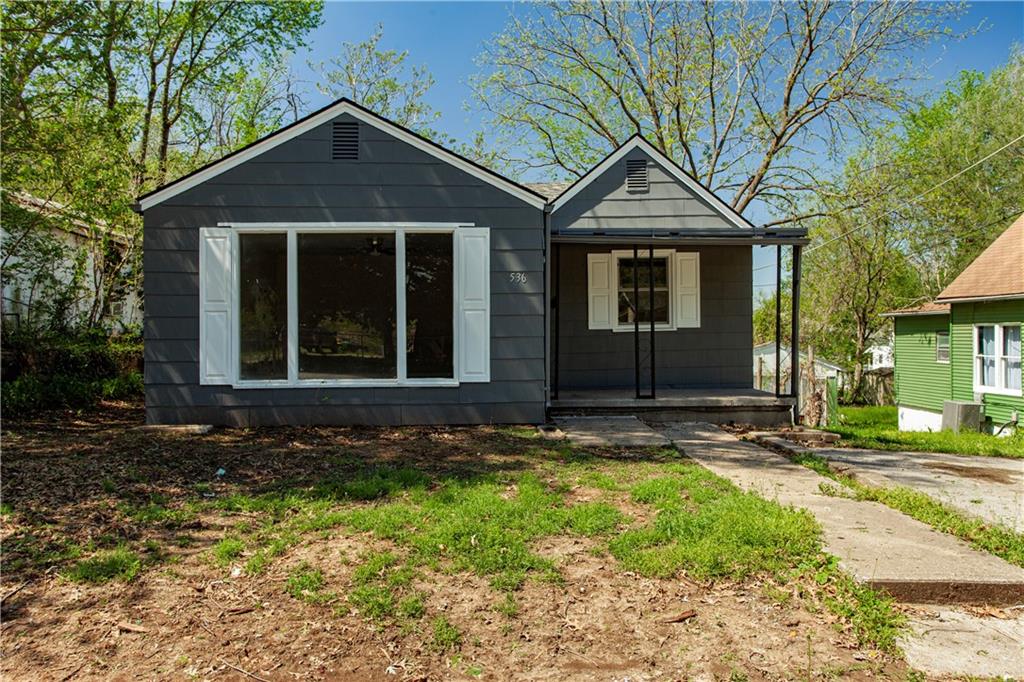 Listing Photo MLS #HMS2620051