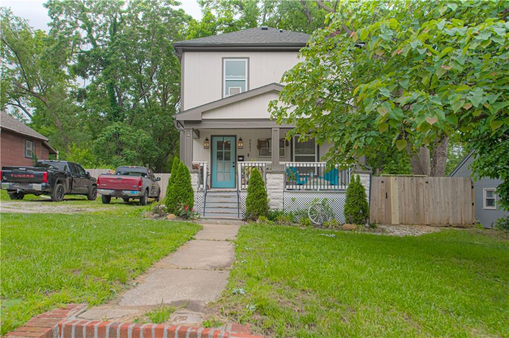 Listing Photo MLS #HMS2620065